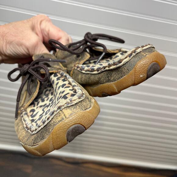 Twisted X Boat Shoe Driving Moc Leopard Print Size 8 Women’s - Picture 7 of 11